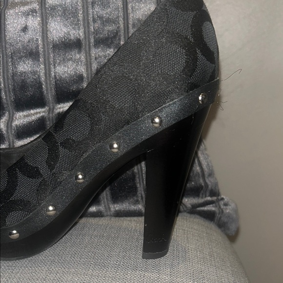 Coach Size 5 Elegant Black Platform Heels - Picture 7 of 9